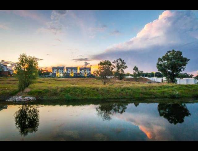 2 BEDROOM APARTMENT FOR SALE IN LINBRO PARK